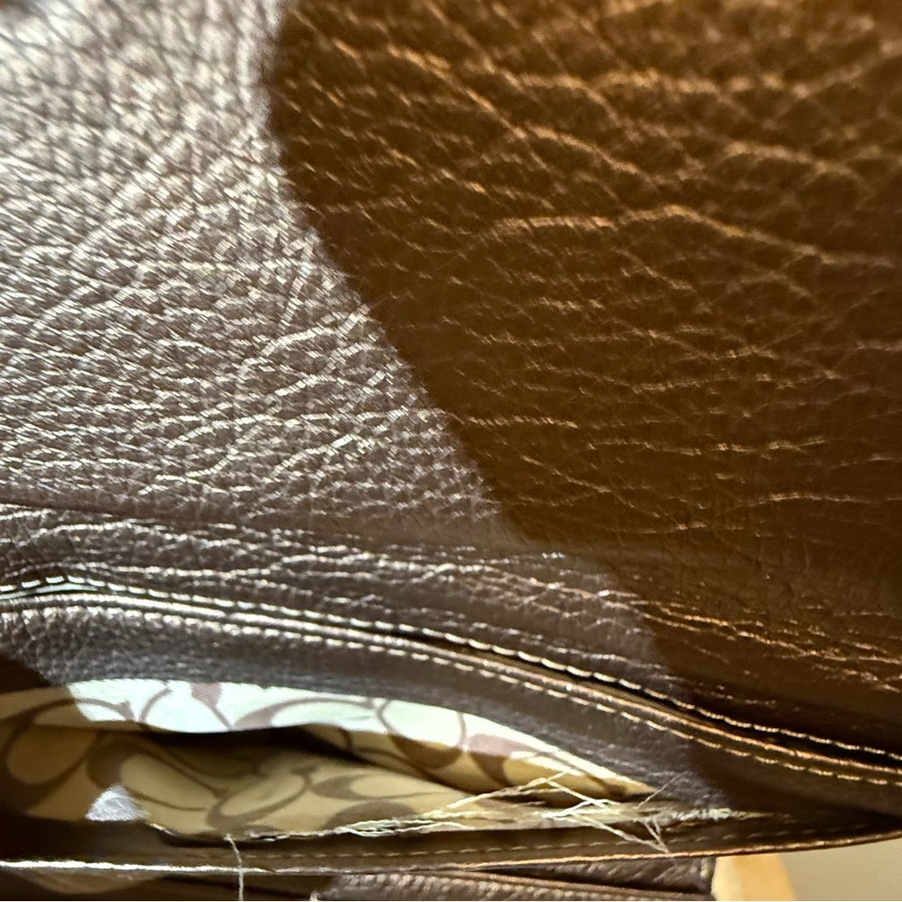 Wallet - Picture 9 of 12